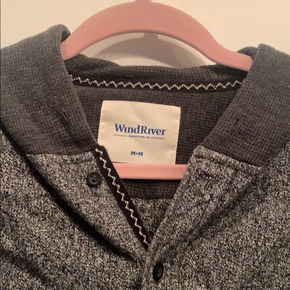 Wind River Button up - Picture 2 of 3